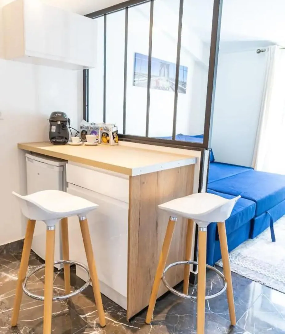 Studio Charmant Nizza 0*,